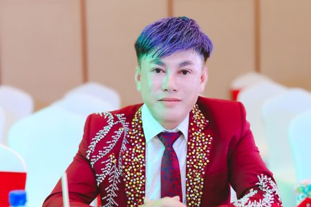 Các thí sinh Hoa hậu Doanh nhân Việt Nam 2023 tỏa sáng với trang phục dạ hội của NTK Tommy Nguyễn