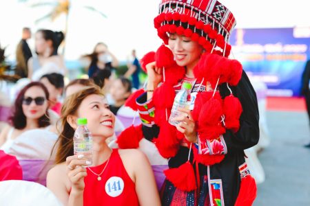Thương hiệu nước khoáng Phú Ninh đồng hành cùng Hoa hậu Doanh nhân Biển 2023