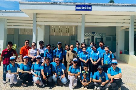 NGƯỜI ĐẸP TRÍ TUỆ NGUYỄN NGỌC TRANG VÀ NHỮNG TẤM LÒNG THIỆN NGUYỆN VỚI BỆNH NHÂN TÂM THẦN